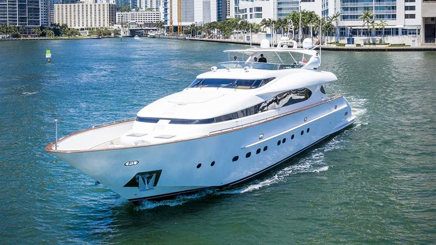 102 Maiora Yacht - Miami yacht rental