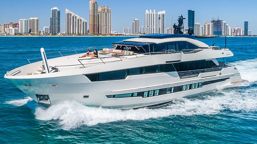 Rent 110-astondoa-yacht.html - Miami Yacht Rentals