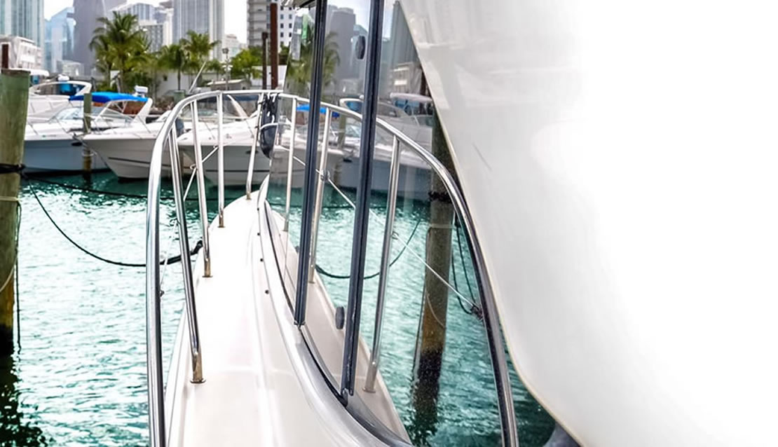 42 Silverstone - Miami yacht rental