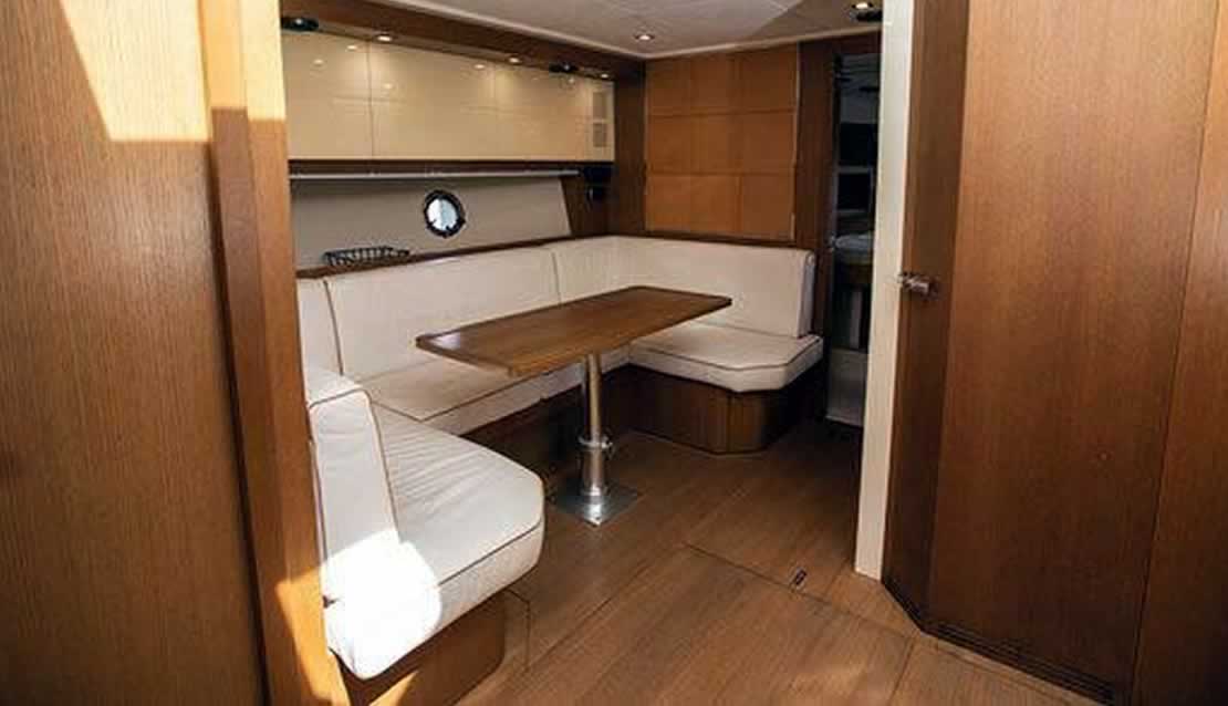 58 Azimut Sport - Miami yacht rental