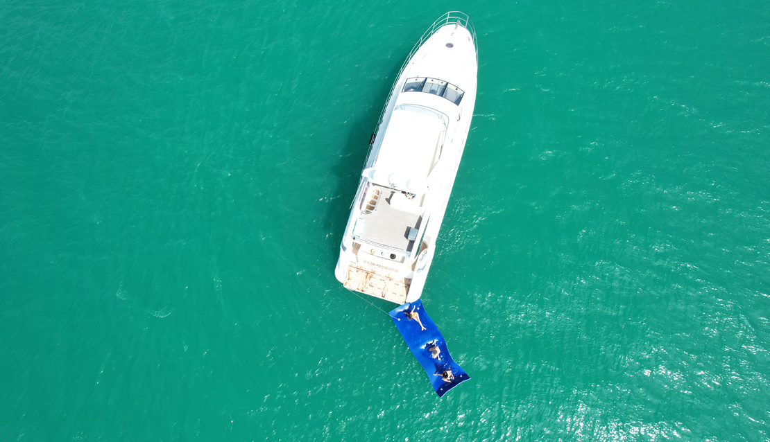 60 Azimut Flybridge Supreme - Miami yacht rental