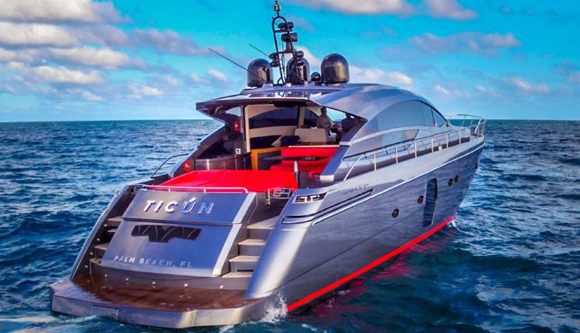 64 Pershing Yacht - Miami yacht rental