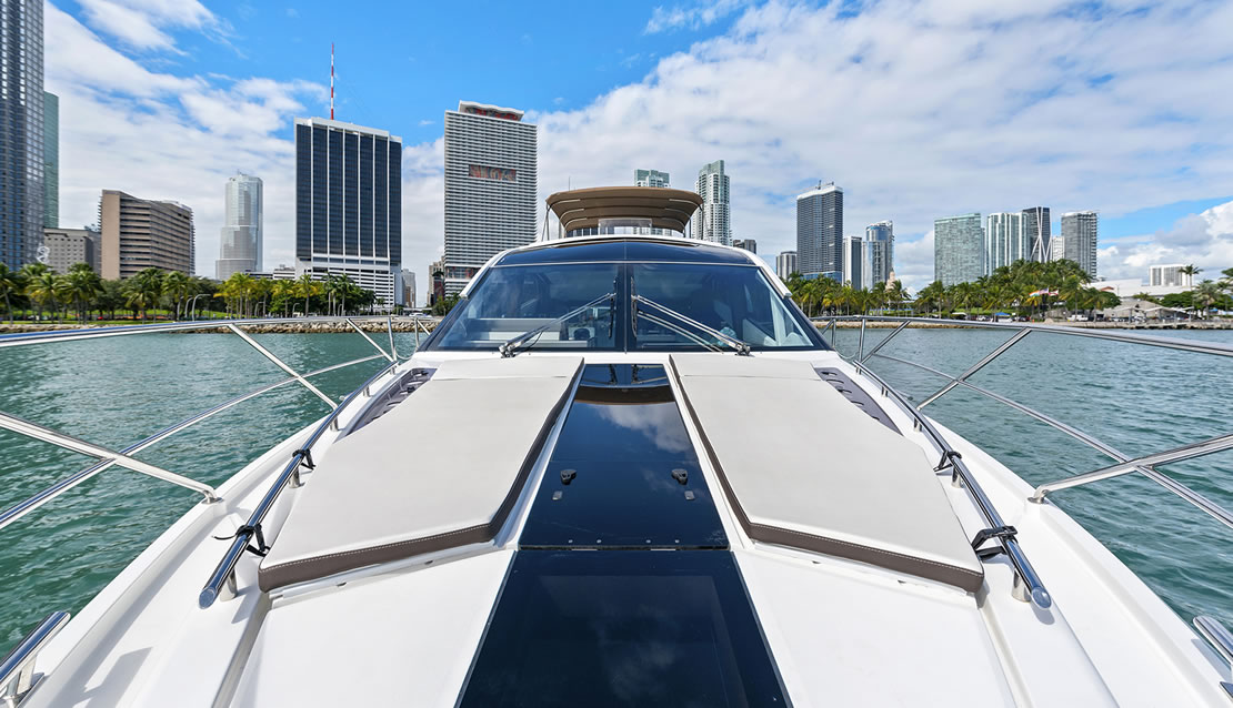 65 Galeon Skydeck - Miami yacht rental