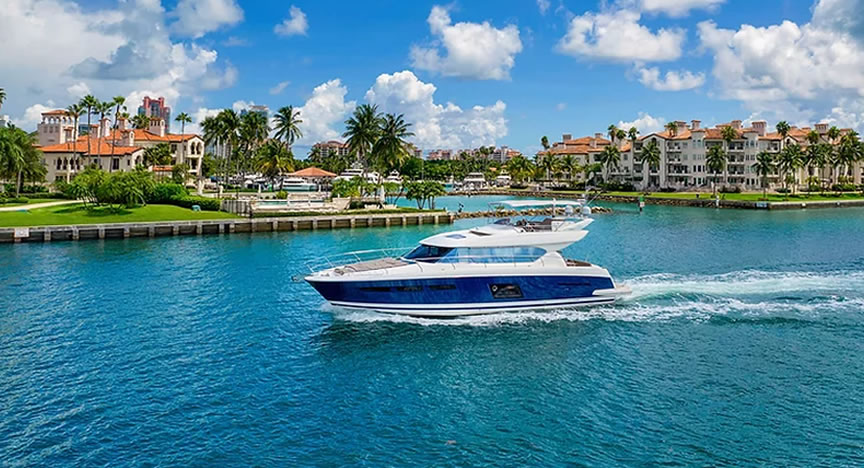 67 Prestige Flybridge - Miami yacht rental