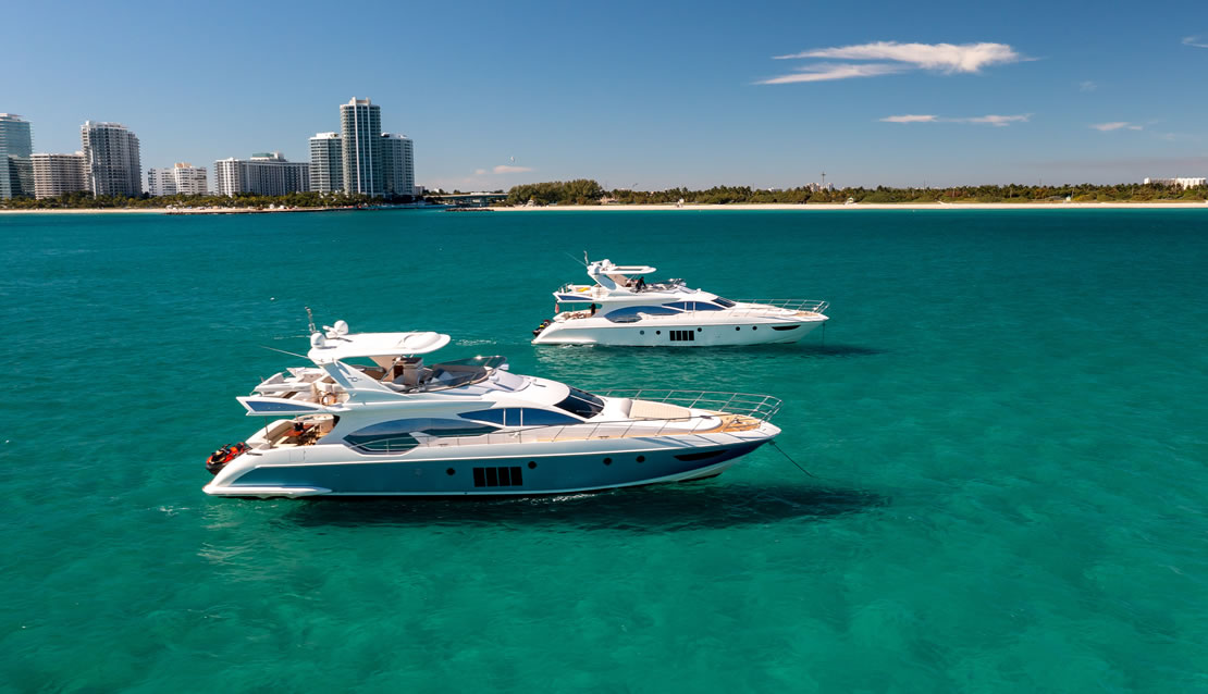 70 Azimut FlybridgeCustom - Miami yacht rental