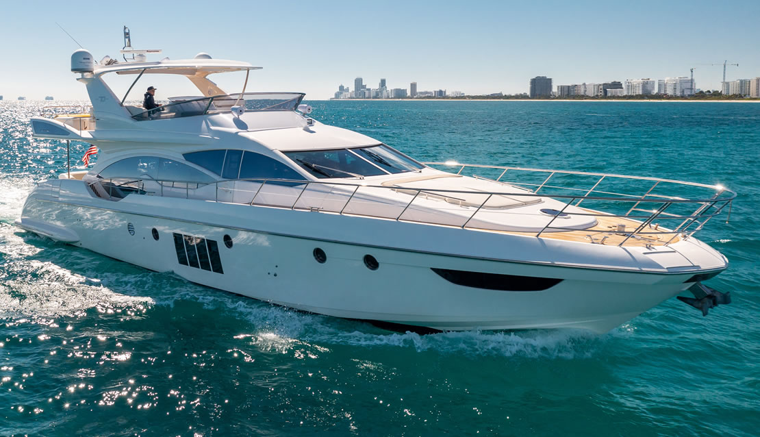 70 Azimut Lupo 2 - Miami yacht rental