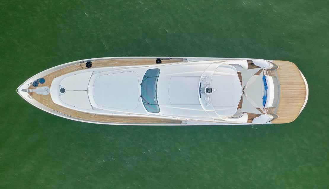 92 Pershing - Miami yacht rental