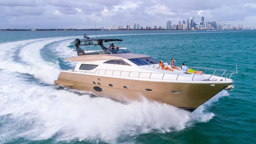 Rent 70 Azimut Flybridge - Miami Yacht Rentals