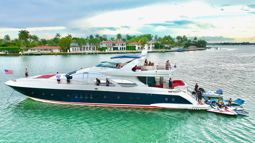 Rent 98 Azimut Jacuzzi Yacht - Miami Yacht Rentals